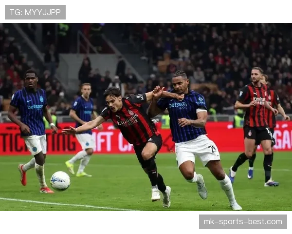 AC米兰深陷战术困局：依赖单核驱动能否撑起豪门复兴梦？